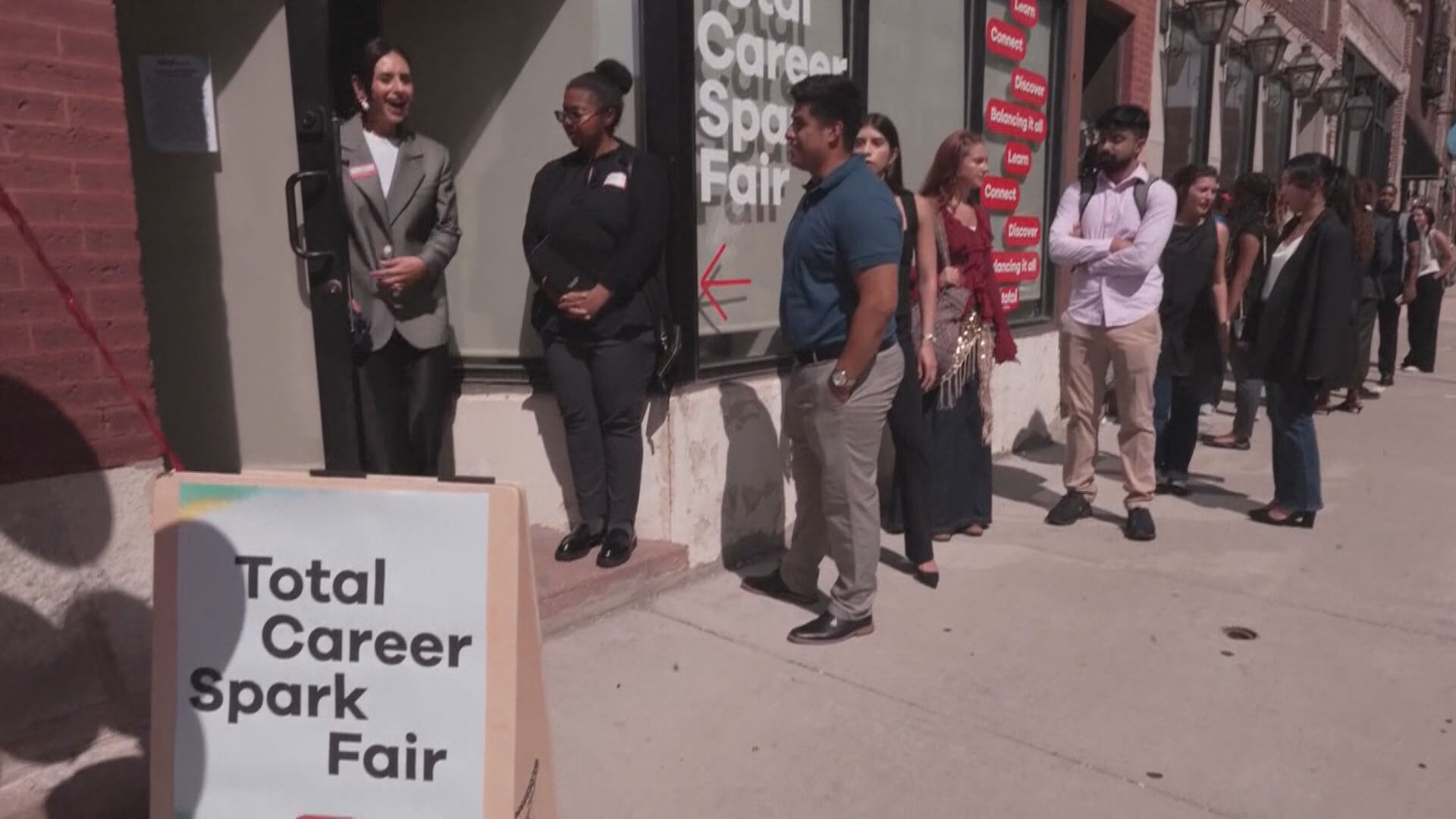 【經歷停擺後】白宮料美經濟增長明年初回復至最多4%