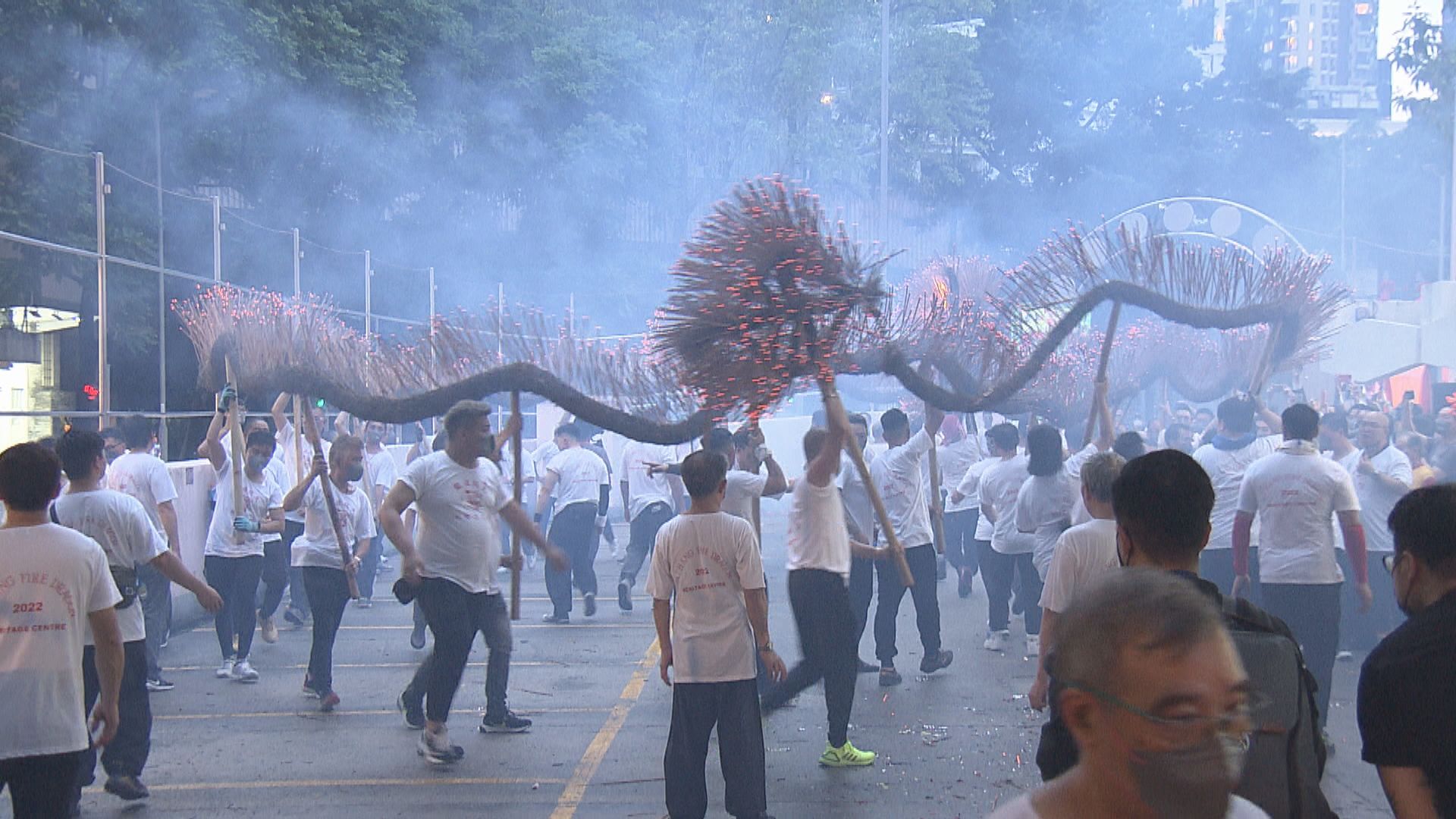 大坑相隔四年再辦舞火龍 特設少年團秉承傳統