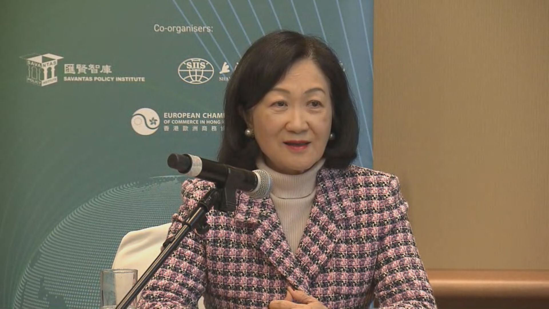 因中美貿易戰上月取消訪美行程　葉劉淑儀指今年內無計劃訪美