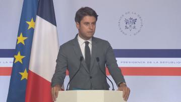 馬克龍要求總理阿塔爾留任