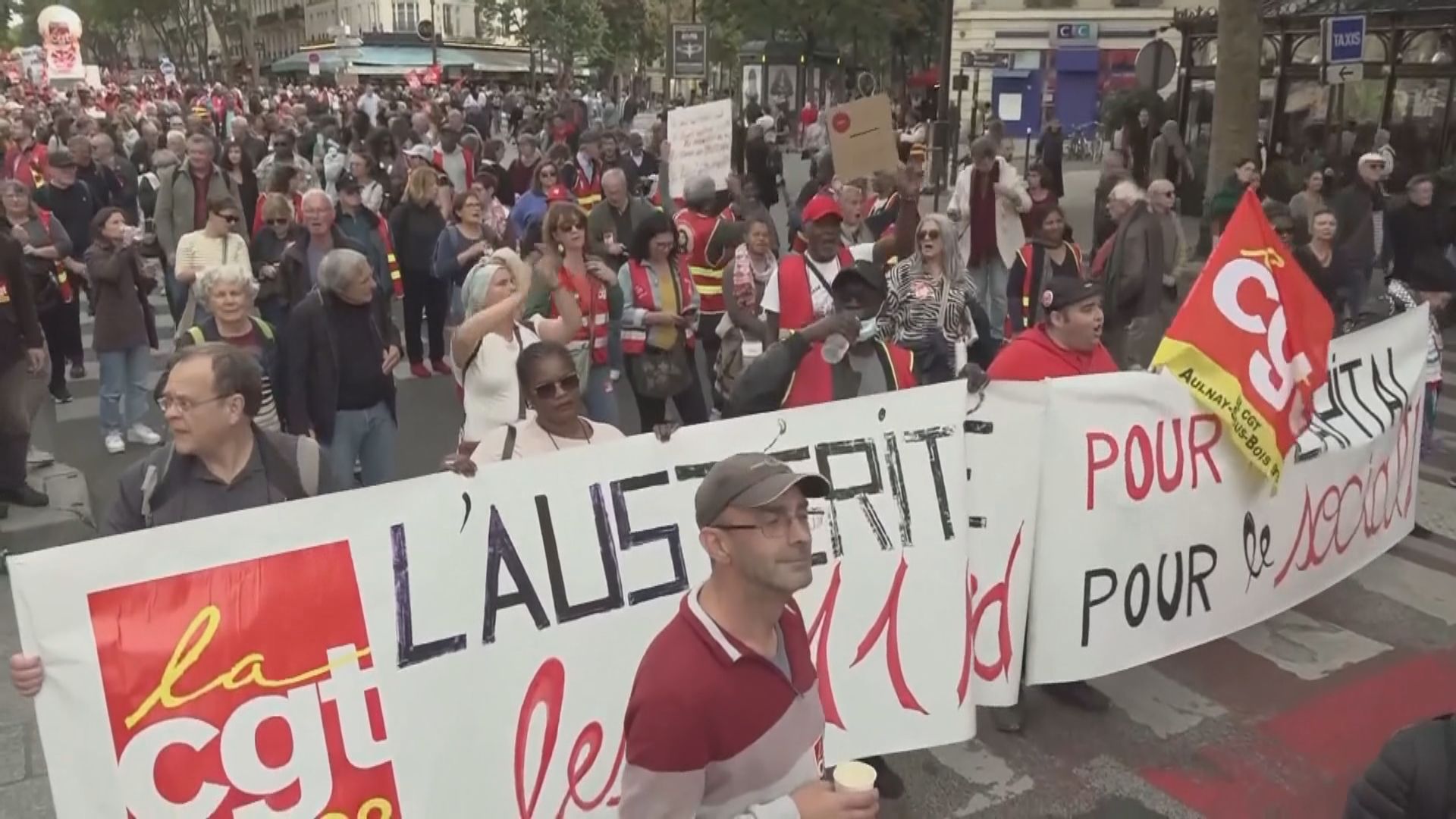 法國再有罷工示威抗議財政緊縮政策　艾菲爾鐵塔關閉