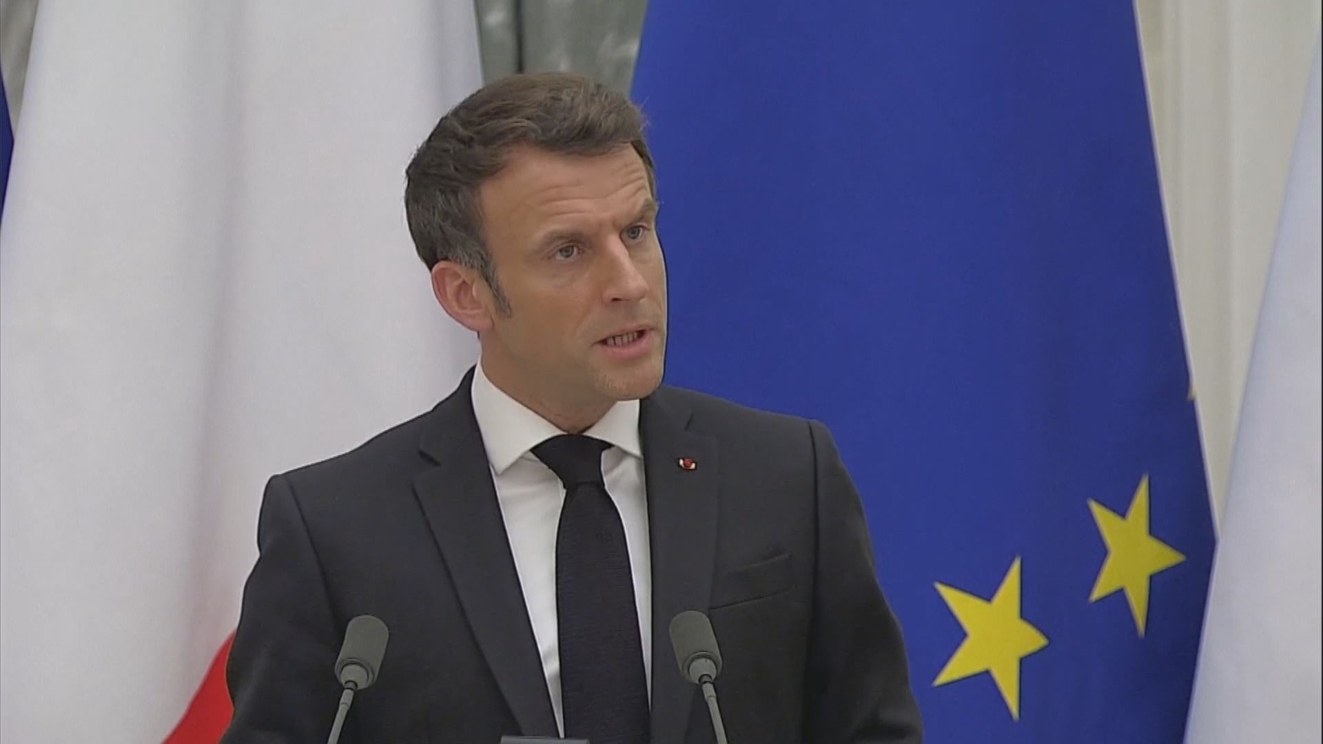 報道指馬克龍憂DNA被盜　拒在俄接受新冠檢測