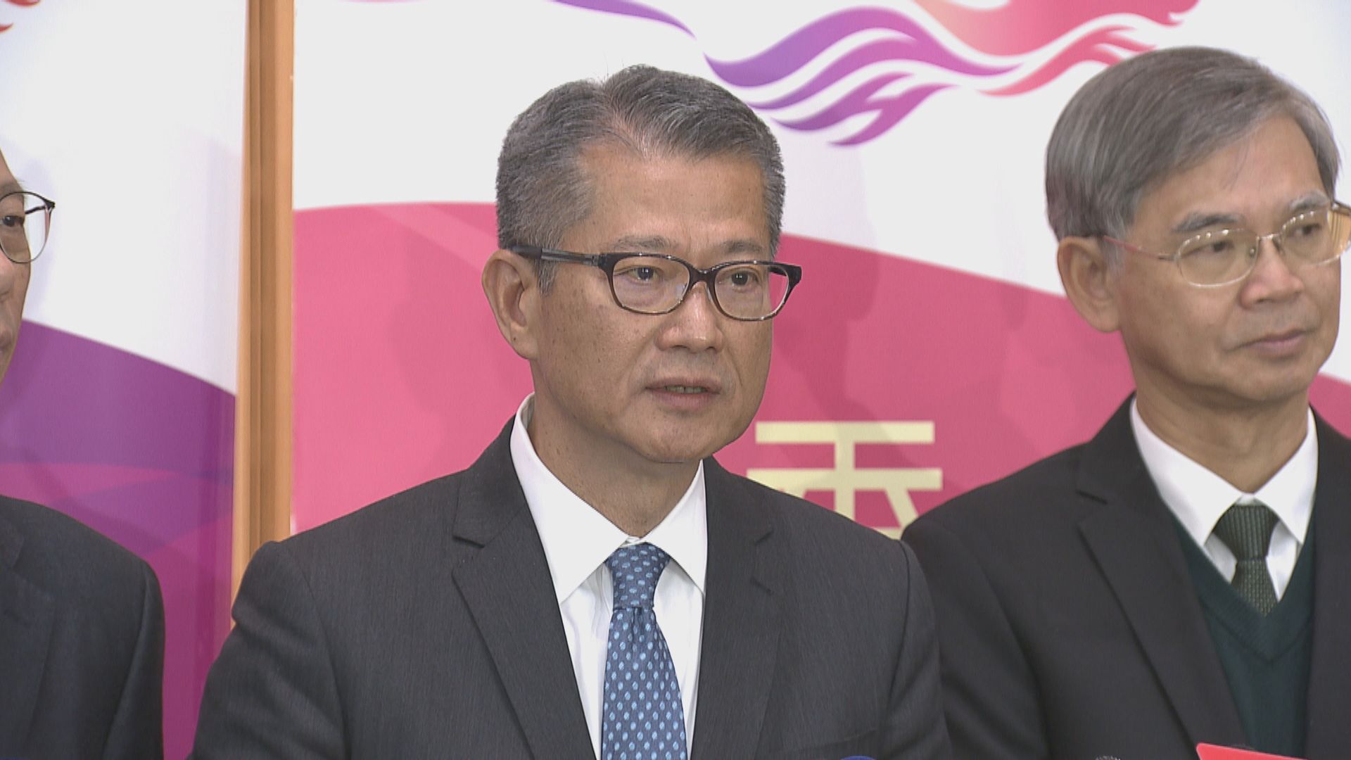 陳茂波：經濟衰退壓力下會增加政府開支