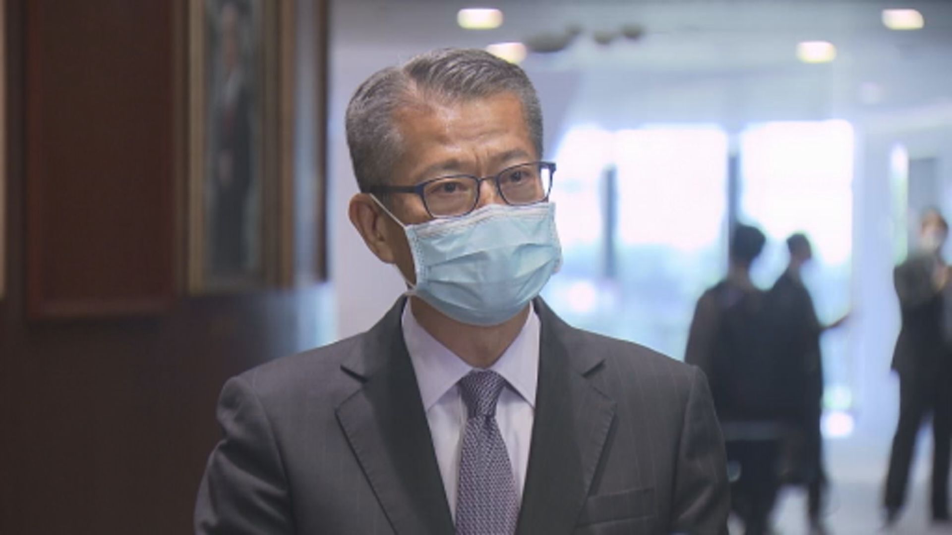陳茂波：或再調低全年經濟增長預測