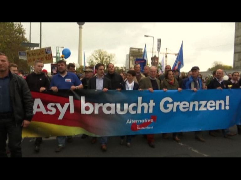 德國柏林再有反難民示威