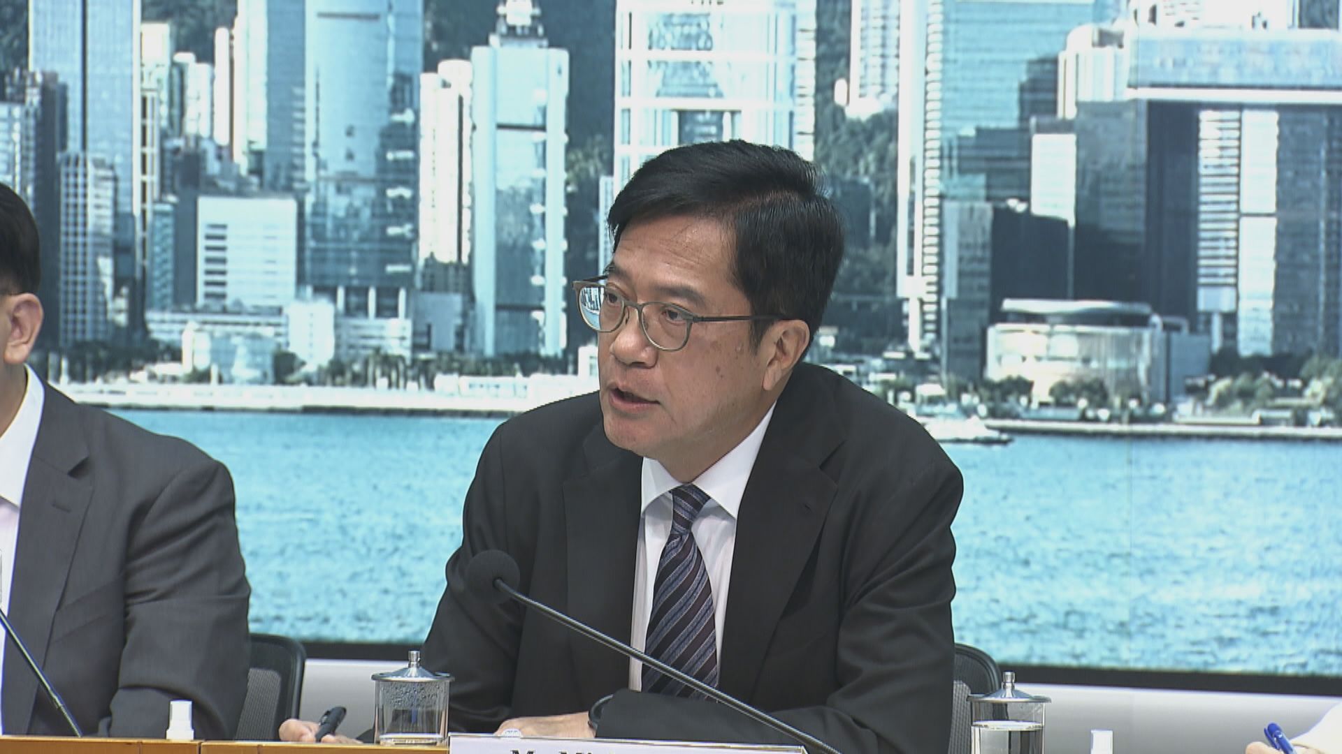 黃偉綸稱高球場建屋計劃不變 倘辦大型賽事願借地予球會  