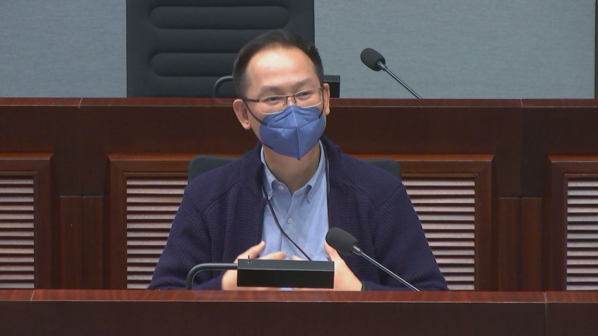李家超：不能冷冰冰數字看「簡約公屋」　曾批造價高議員指要考慮市民利益