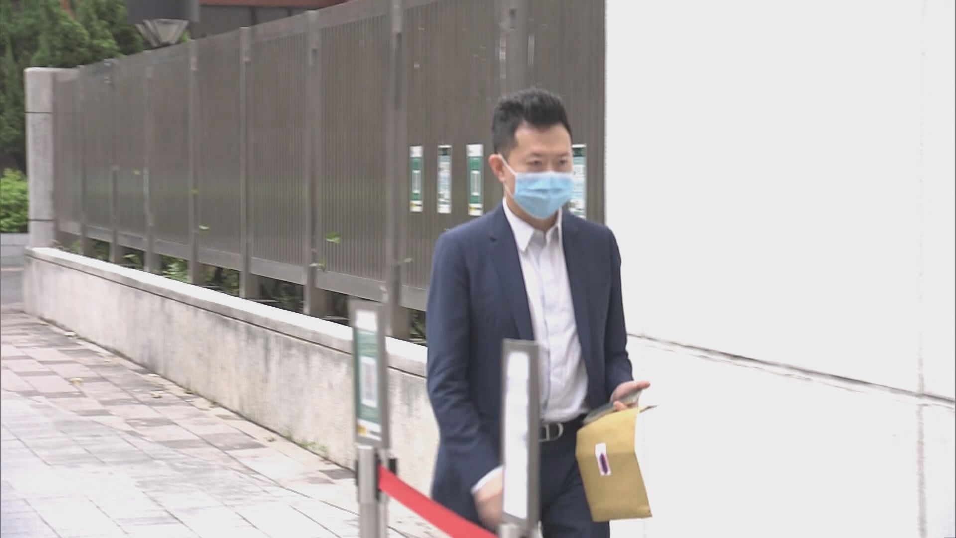 詹培忠及兒子詹劍崙涉串謀詐騙　明年2月再提堂