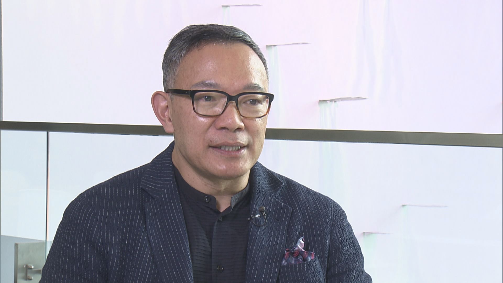 謝偉俊：入境處批評審計報告情況罕見