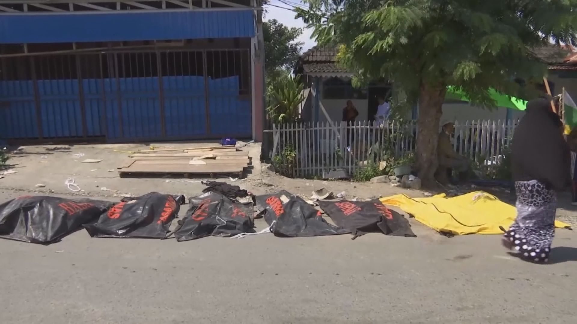 印尼地震死亡人數增至逾1600人