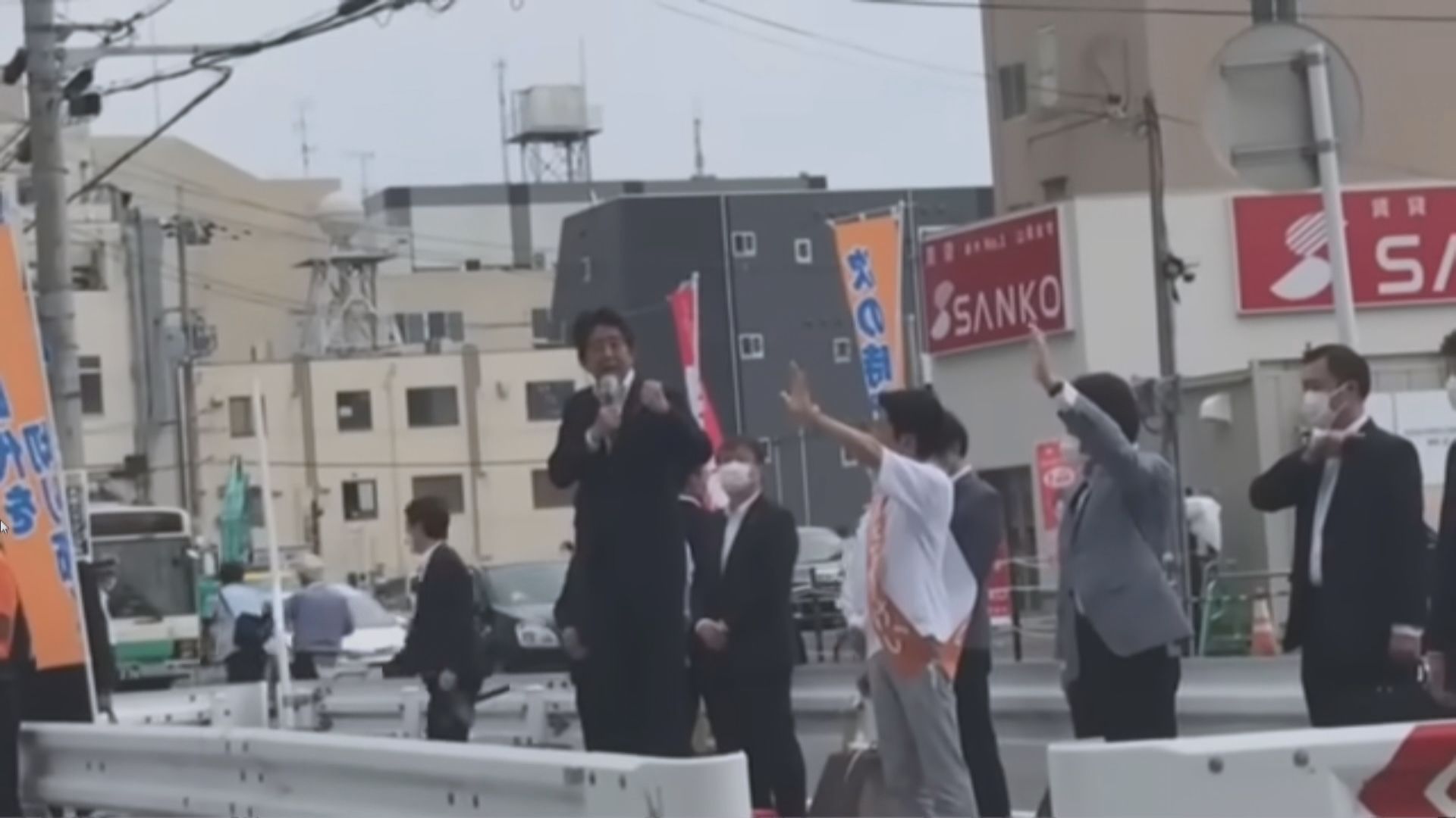 日本專家質疑安倍遇刺現場保安安排不足