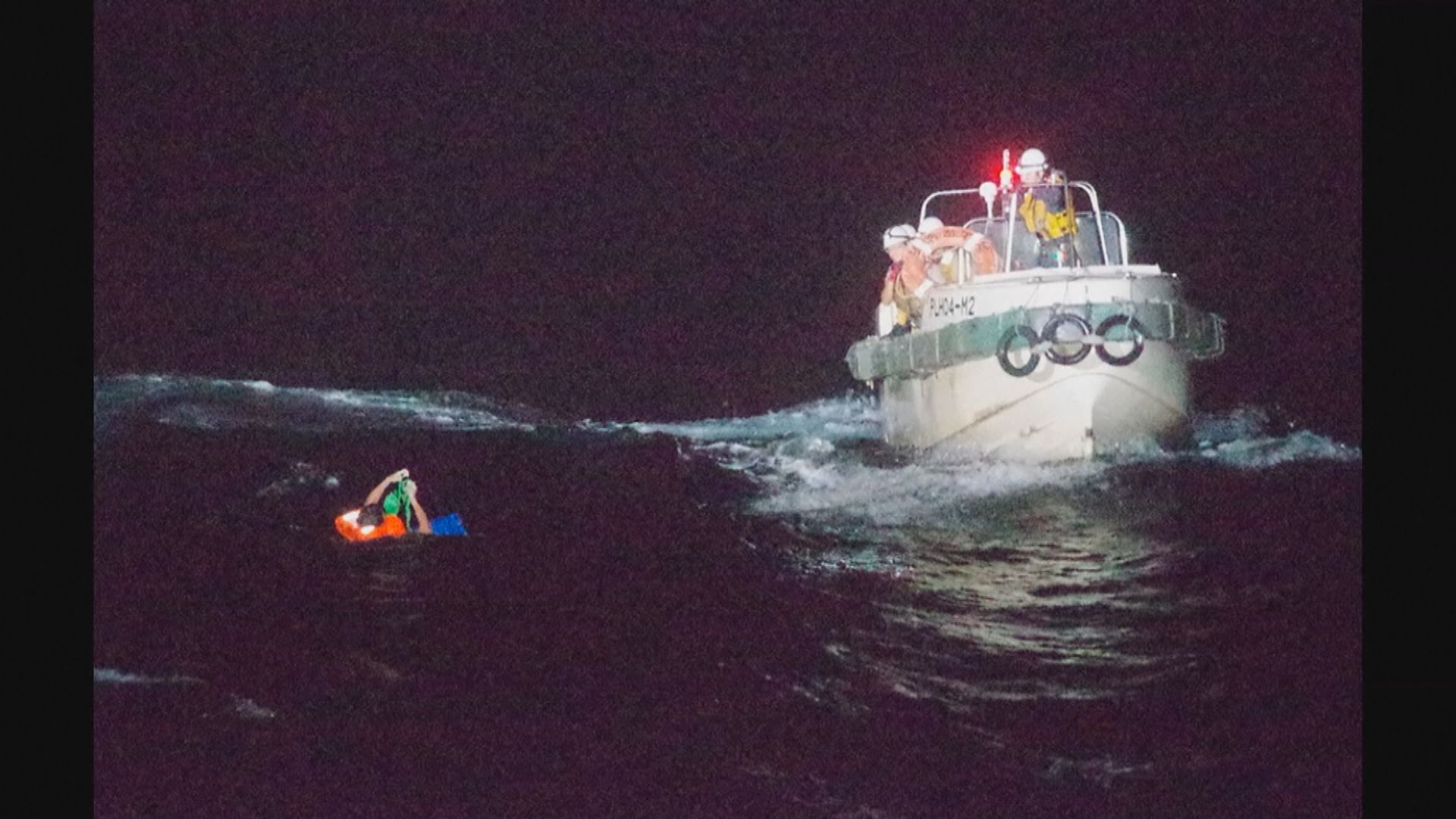 疑沉沒載牛巴拿馬籍貨船　第二名船員獲救後不治