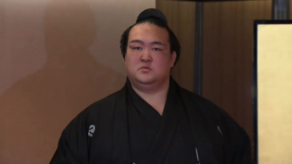 日本19年來首度有本土橫綱誕生
