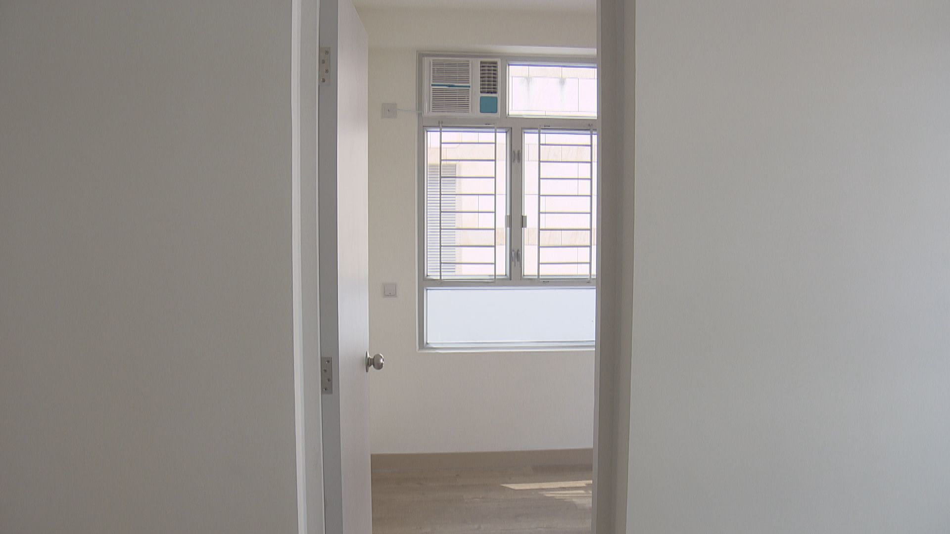 卓永興：最重要是盡早拯救劏房戶　何苦糾結簡約公屋造價