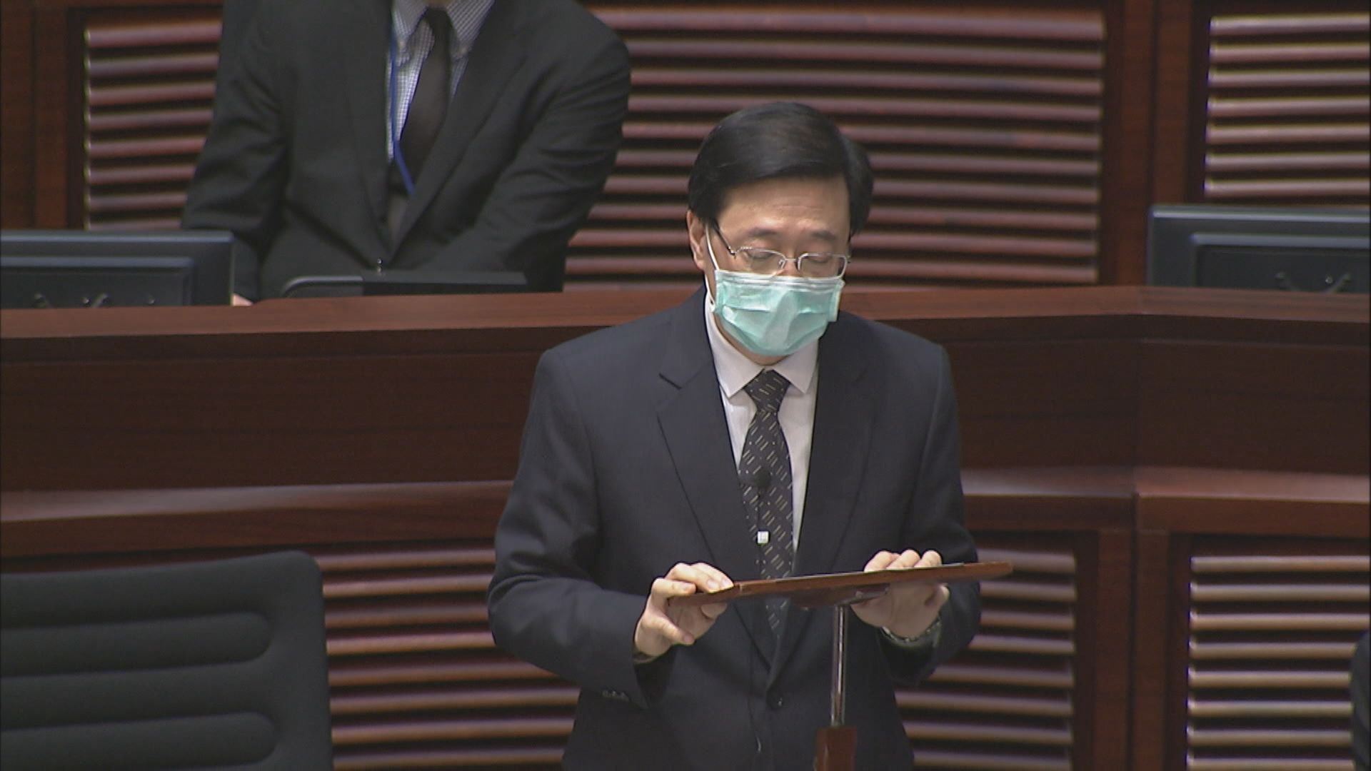 李家超：議員削警隊開支是針對及「攬炒」