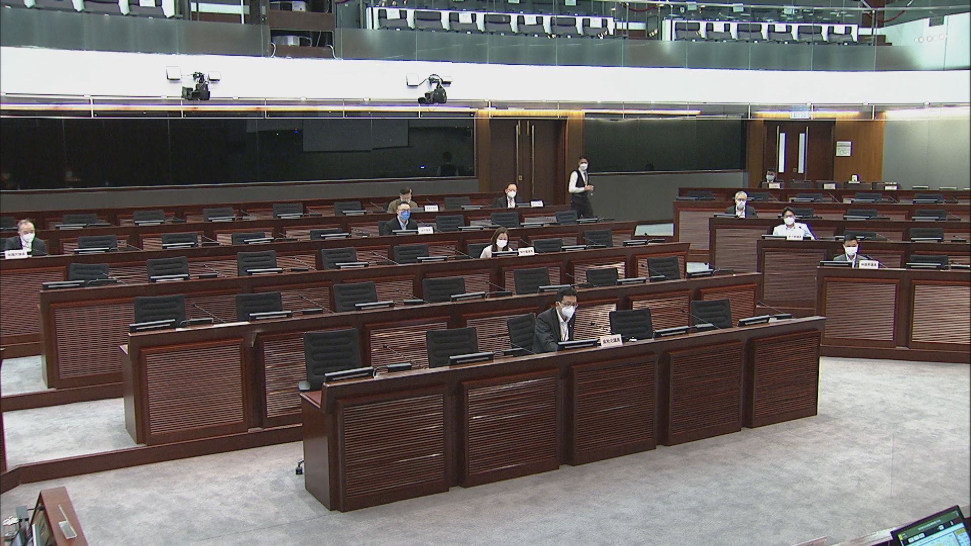 立法會教育事務委員會討論小學校長副校長加薪