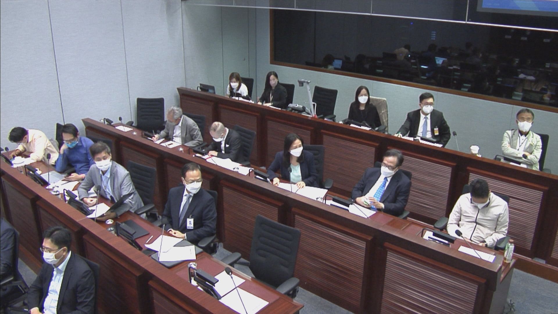 元朗電纜橋起火事故　有立法會議員關注政府會否引入索償機制