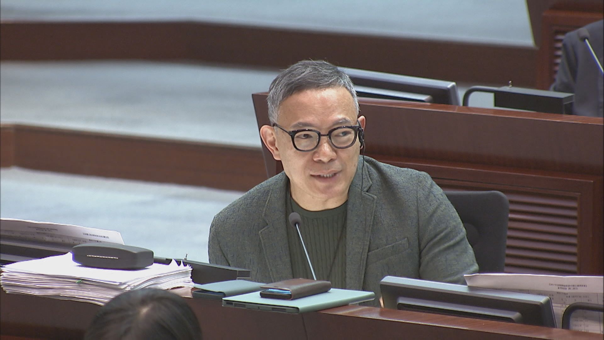 謝偉俊倡法例訂明促投白票意圖
