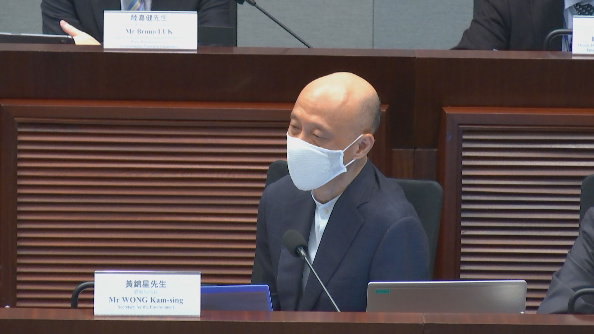 政府指停用燃煤發電必會導致電費上漲