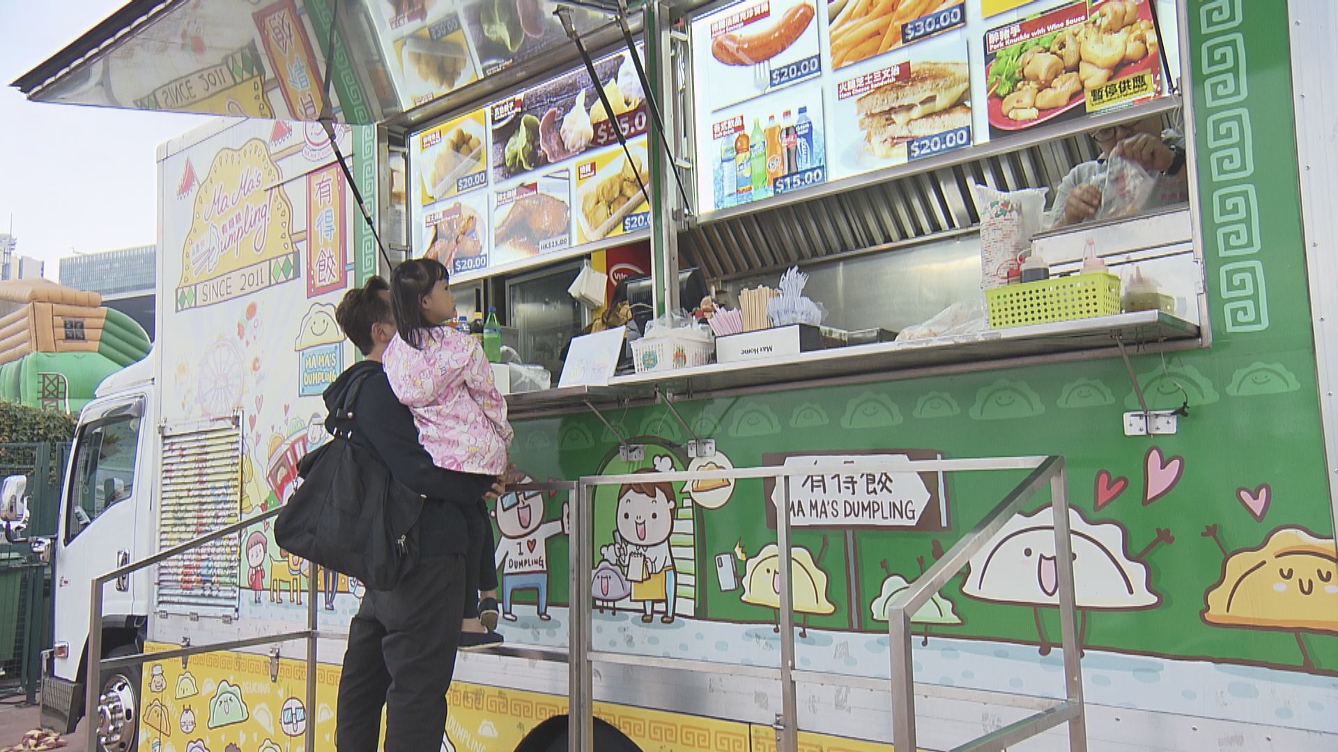 邱騰華︰美食車發展有限　不排除結束先導計劃