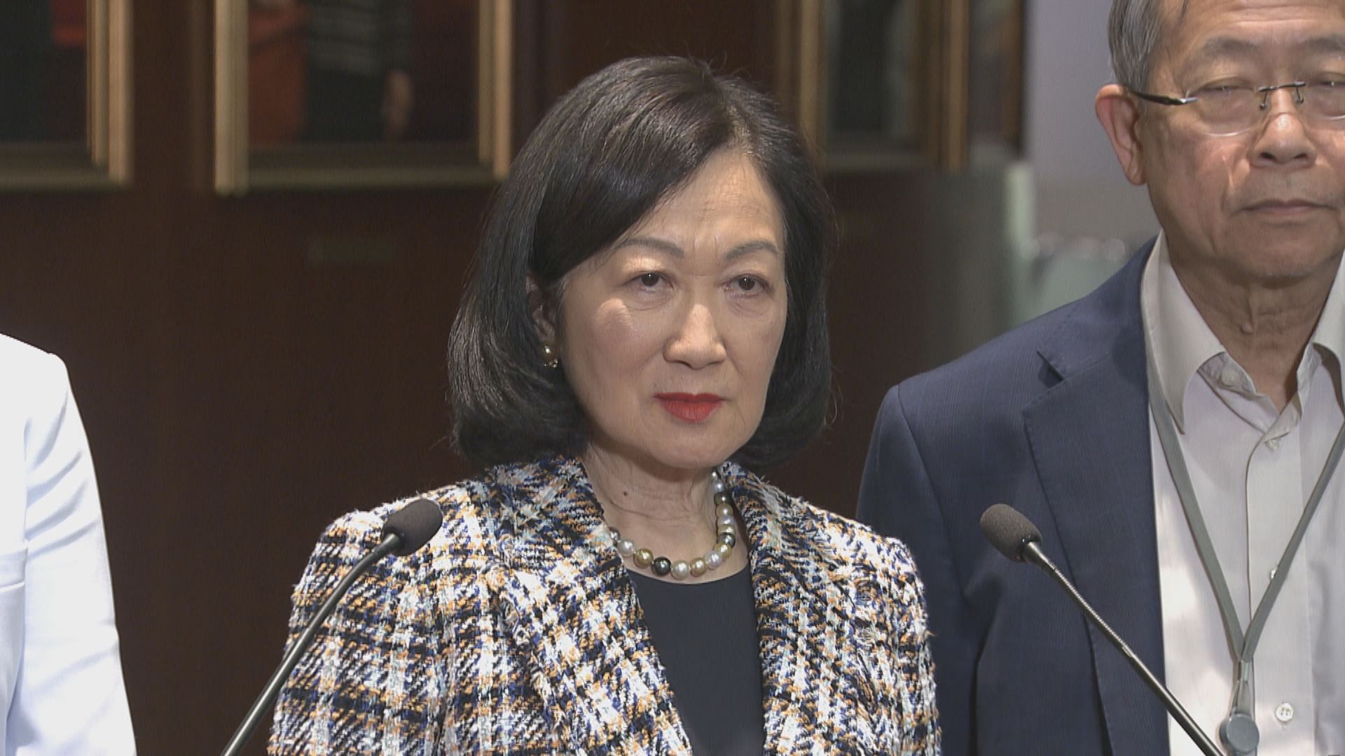 同性伴侶登記｜行會成員吳秋北立會表決不在席　葉劉淑儀：他應自行向特首交代