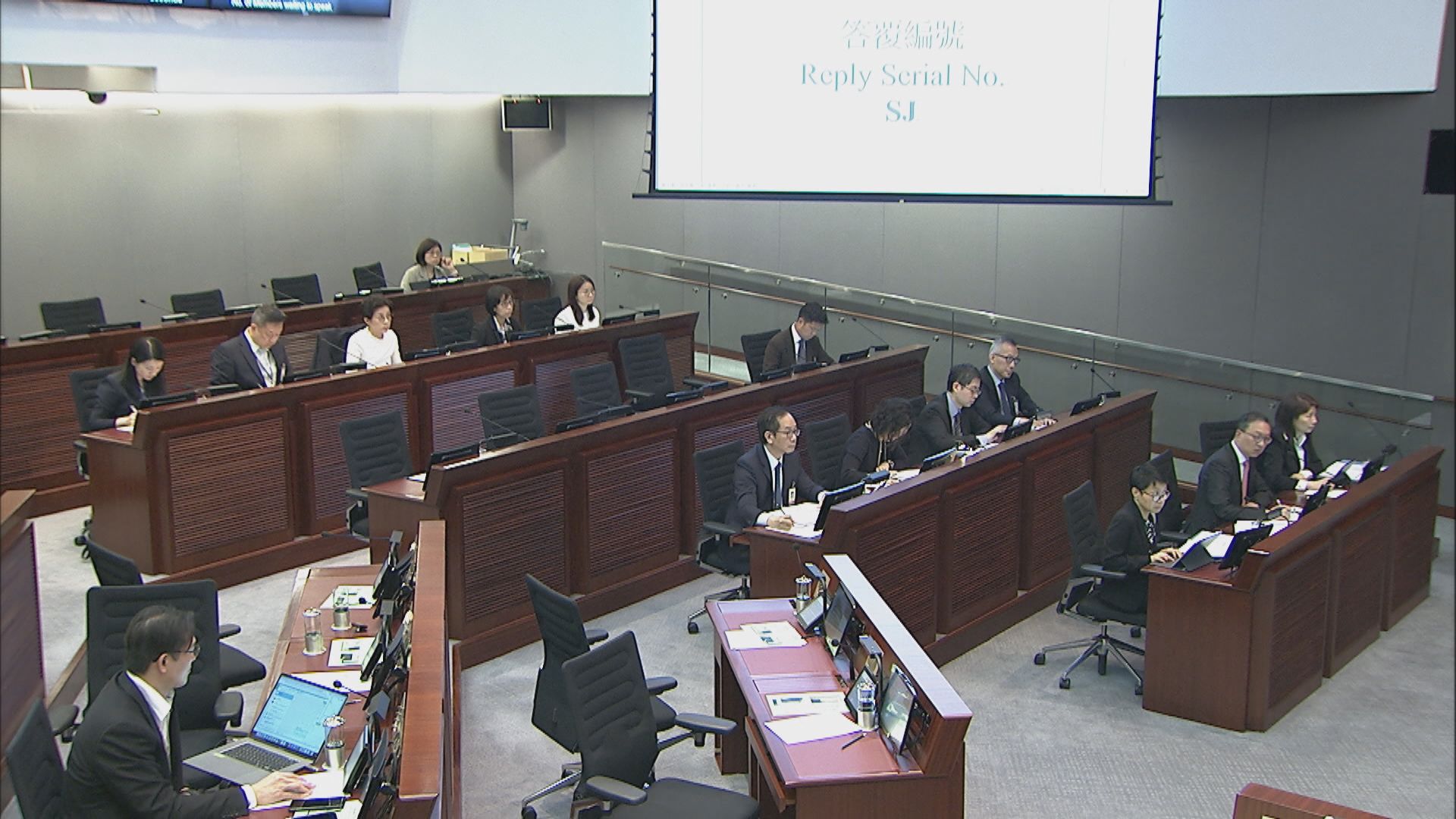 西九裁男疑犯逃脫　司法機構政務長：採取措施防範同類事件