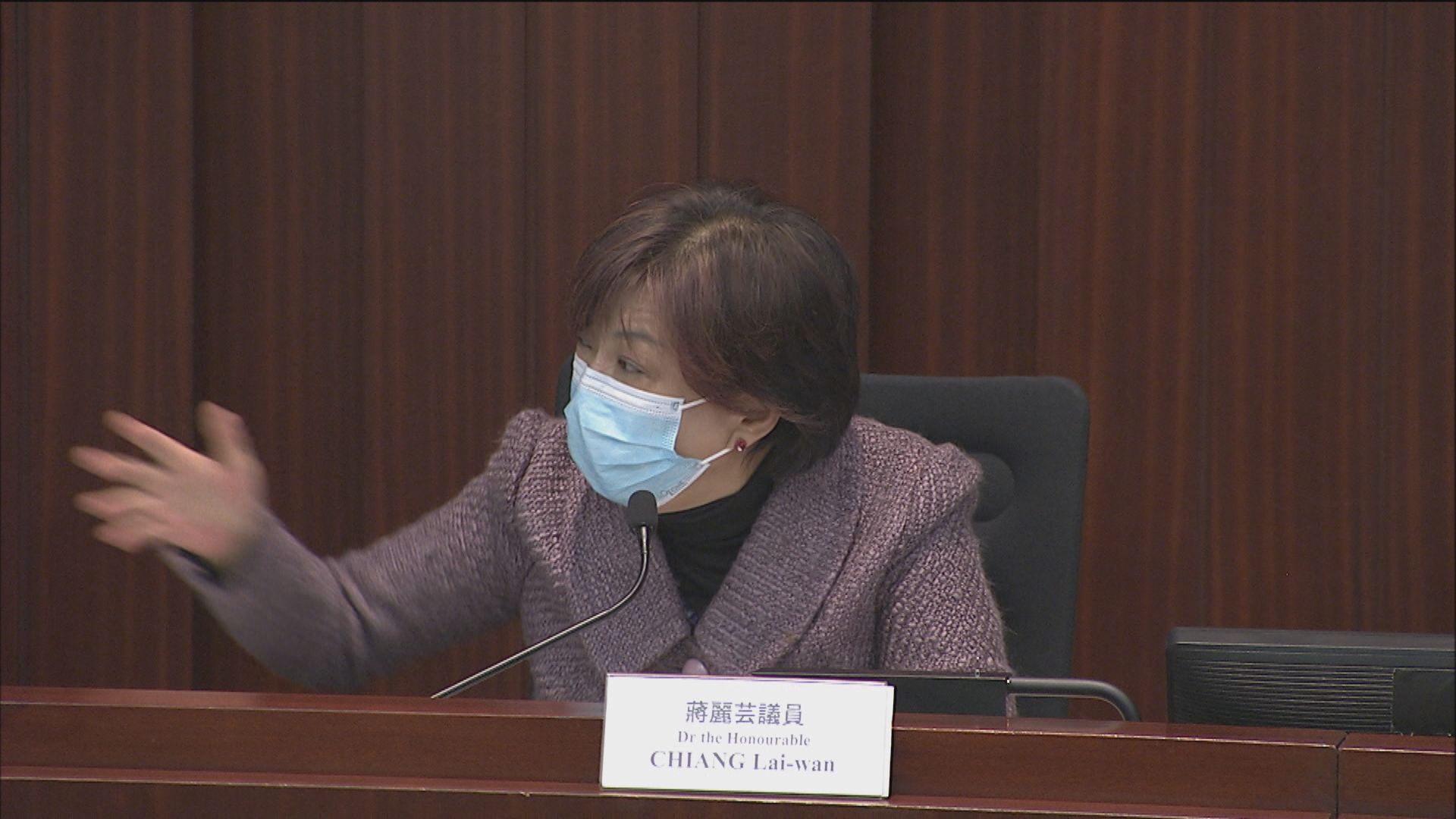衞生防護中心：外科口罩只能用一次