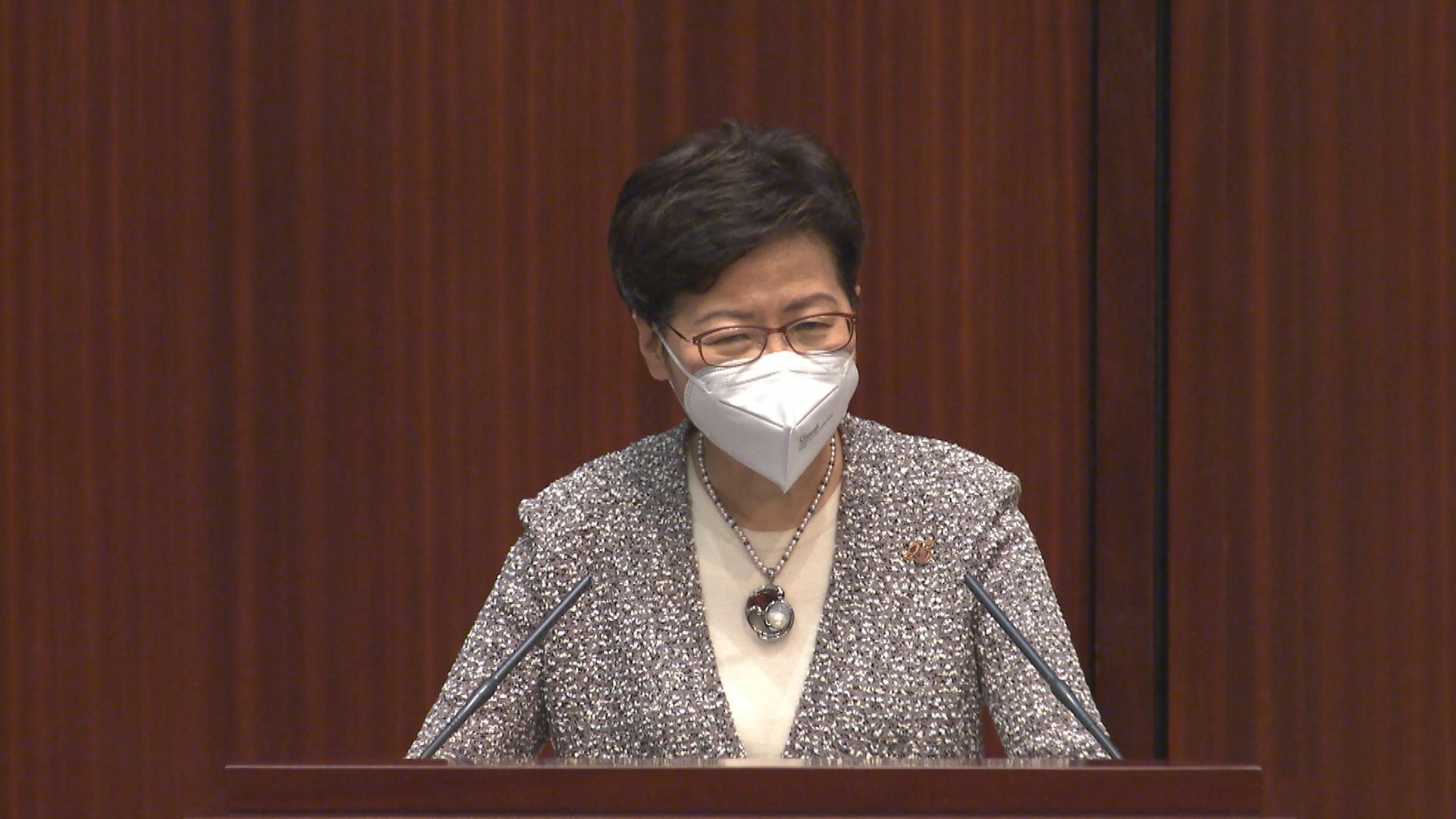 林鄭月娥：精簡程序需在中間落墨　若沒有程序公義很危險