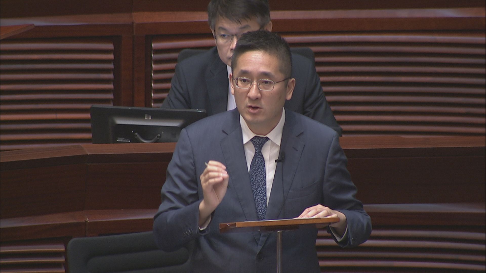 陳百里：正研究短訊發放人登記制度 目標年底銀行業試行