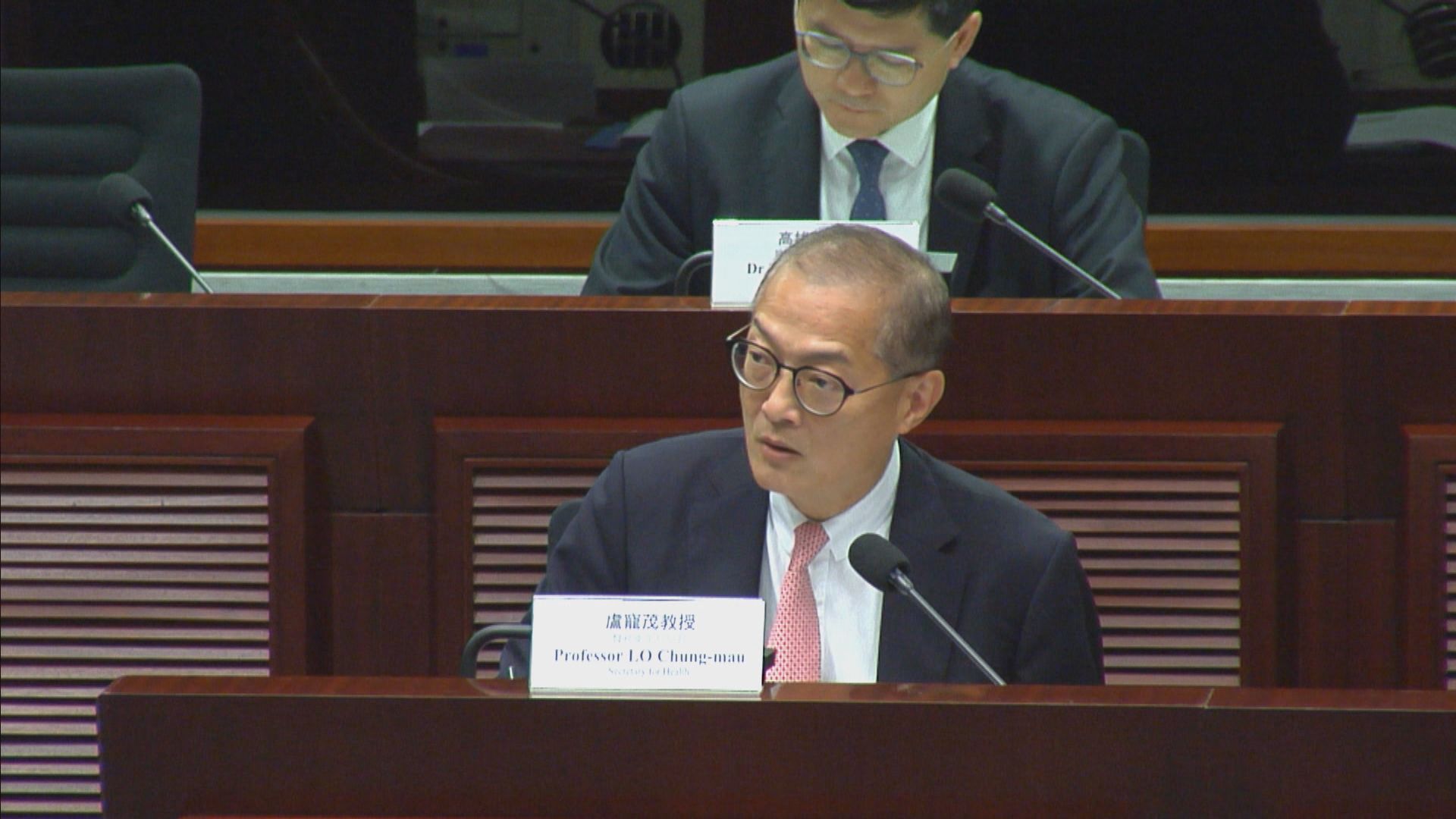 盧寵茂：暫無計劃開設第二所牙醫學院