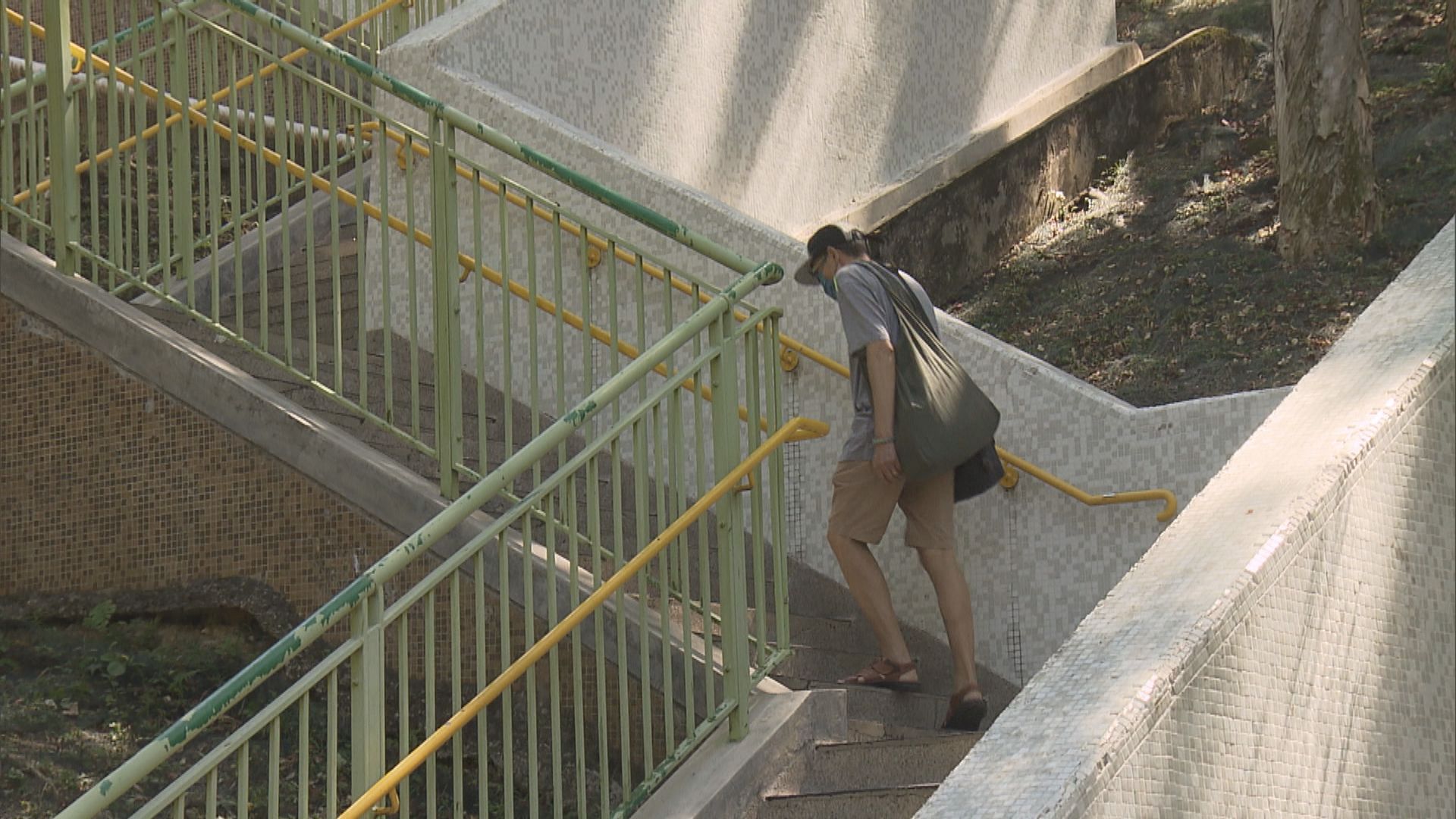 樂華北邨居民出入倚賴長樓梯促建升降機