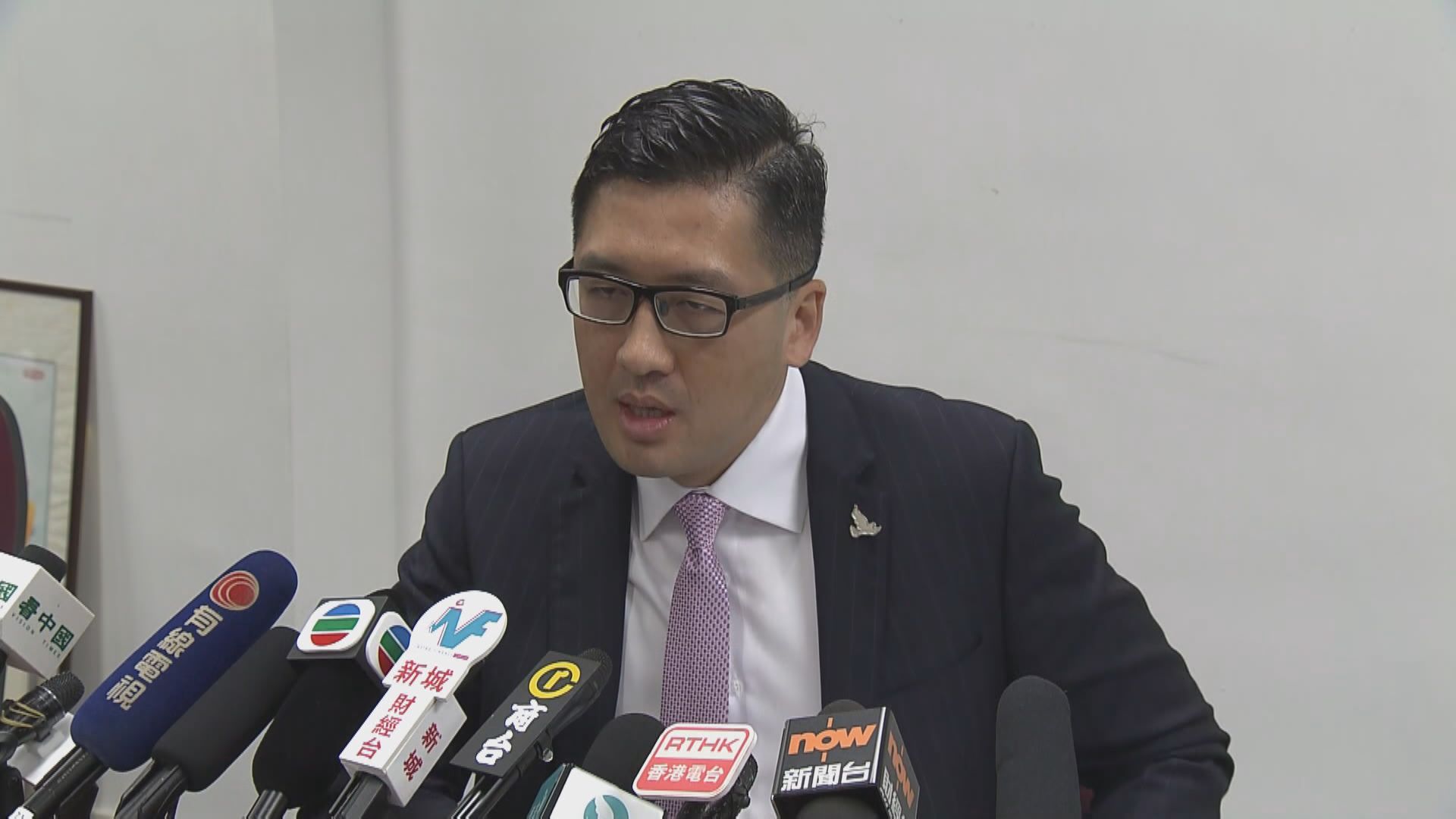 林卓廷成立熱線向廉署舉報警方濫暴