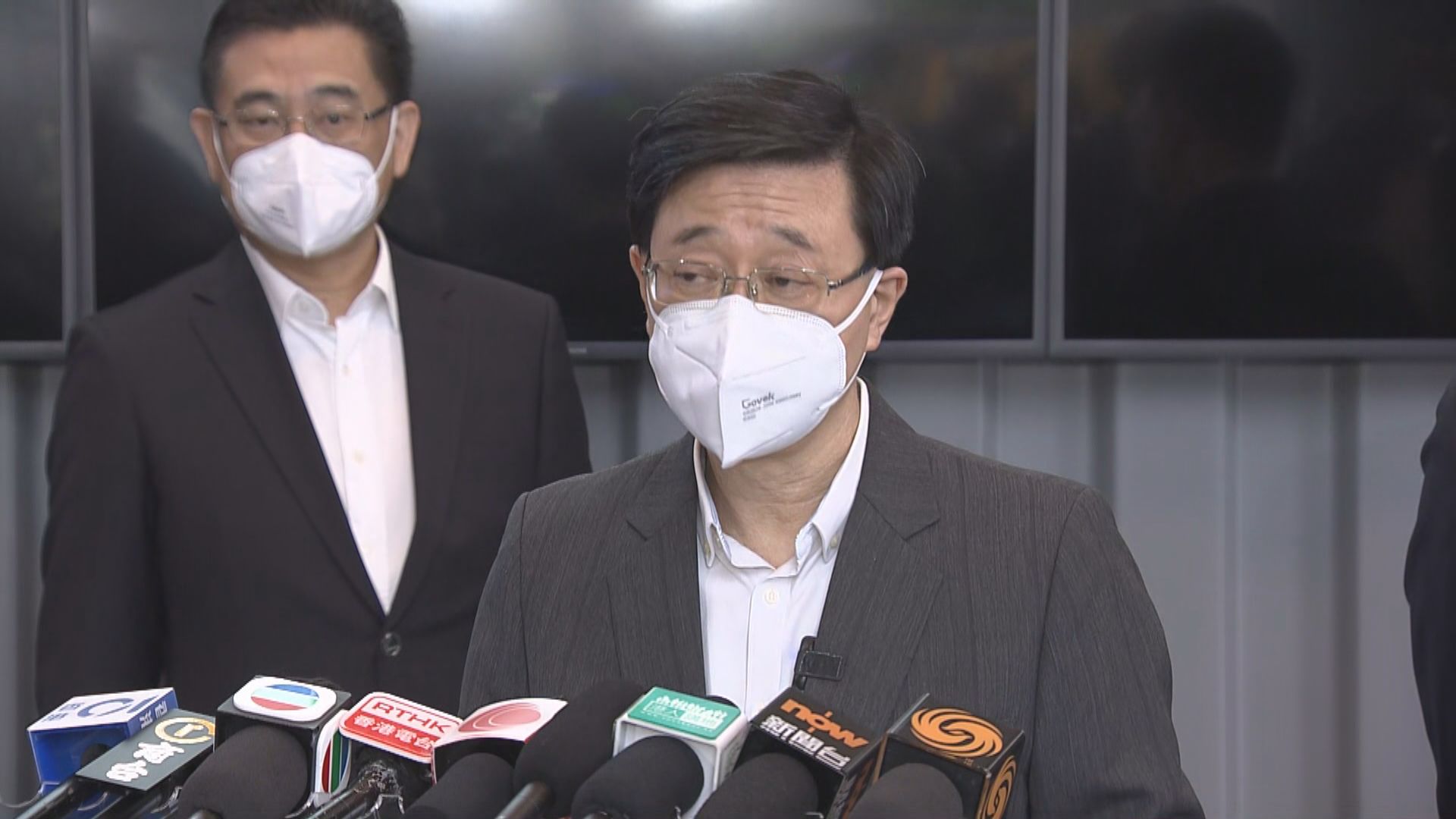 李家超期望政府換屆前完成架構重組工作