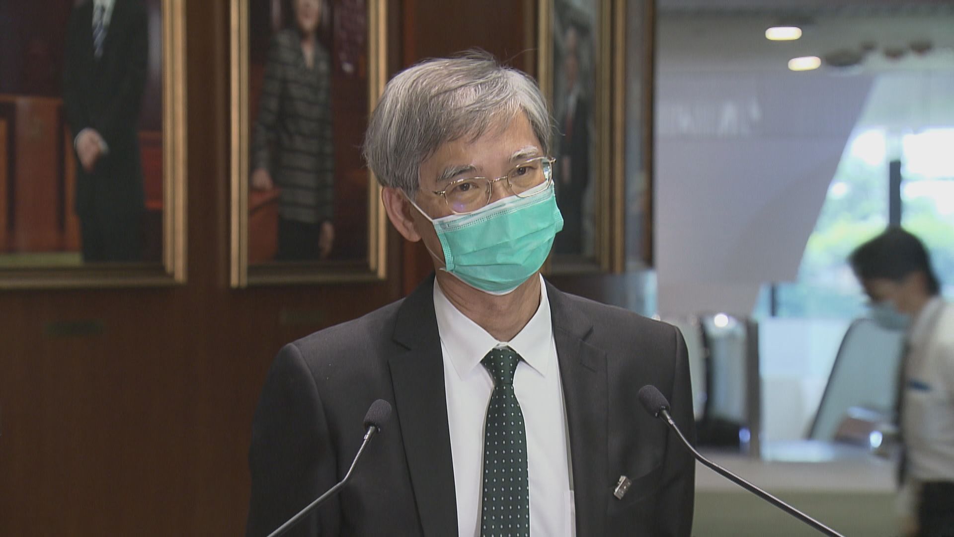 羅致光：須有序讓外傭來港免觸動航班熔斷機制
