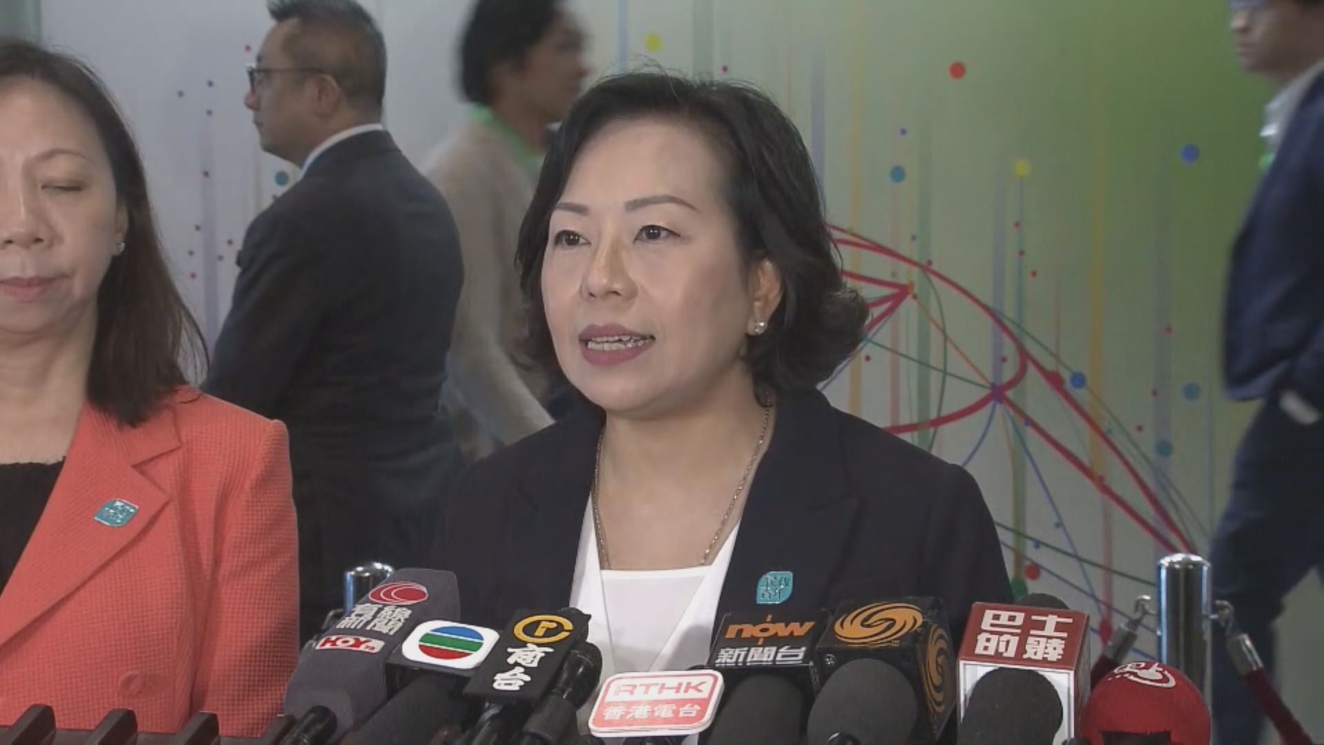 麥美娟：期望第二期關愛隊無縫交接　不會影響社區服務