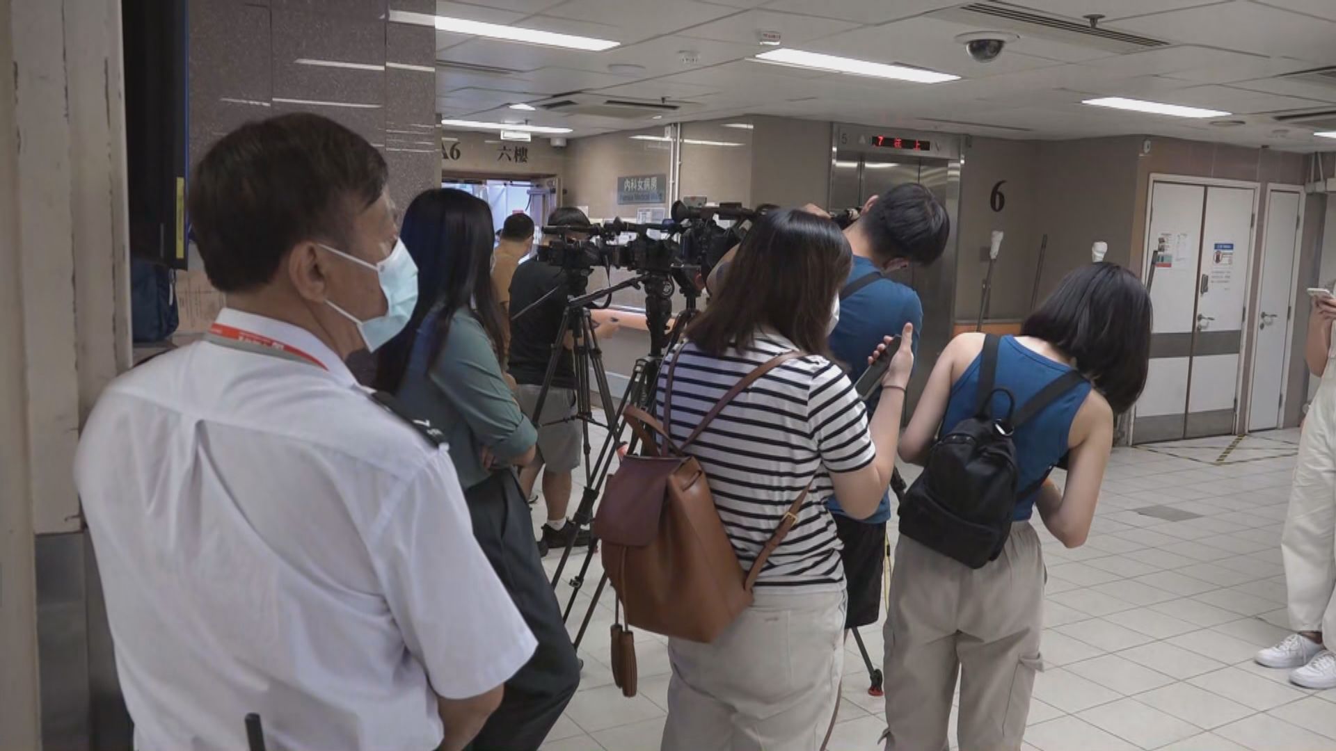 【MIRROR演唱會意外】其中一名受傷舞蹈員情況嚴重　消息指脊椎受傷