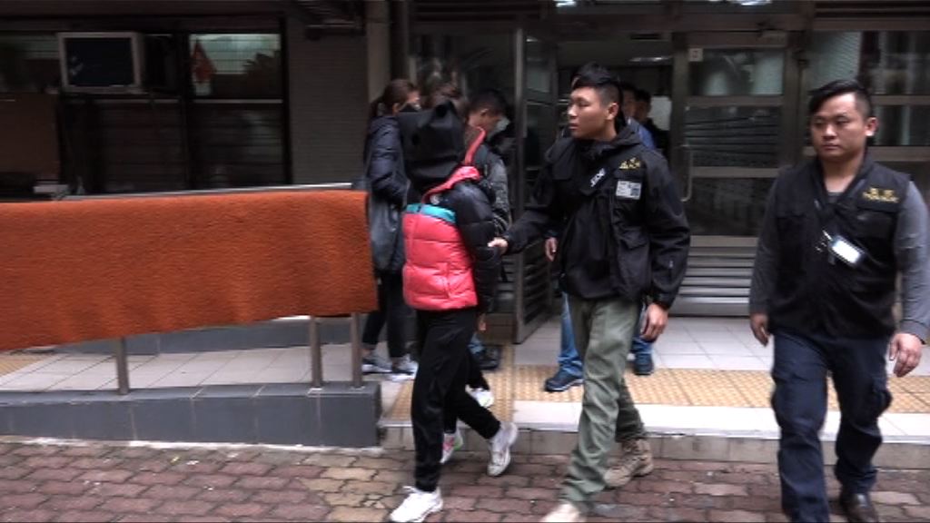 警方再拘一女子涉旺角騷亂