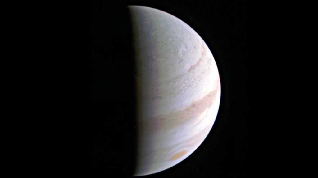 美國太空探測器近距離接近木星