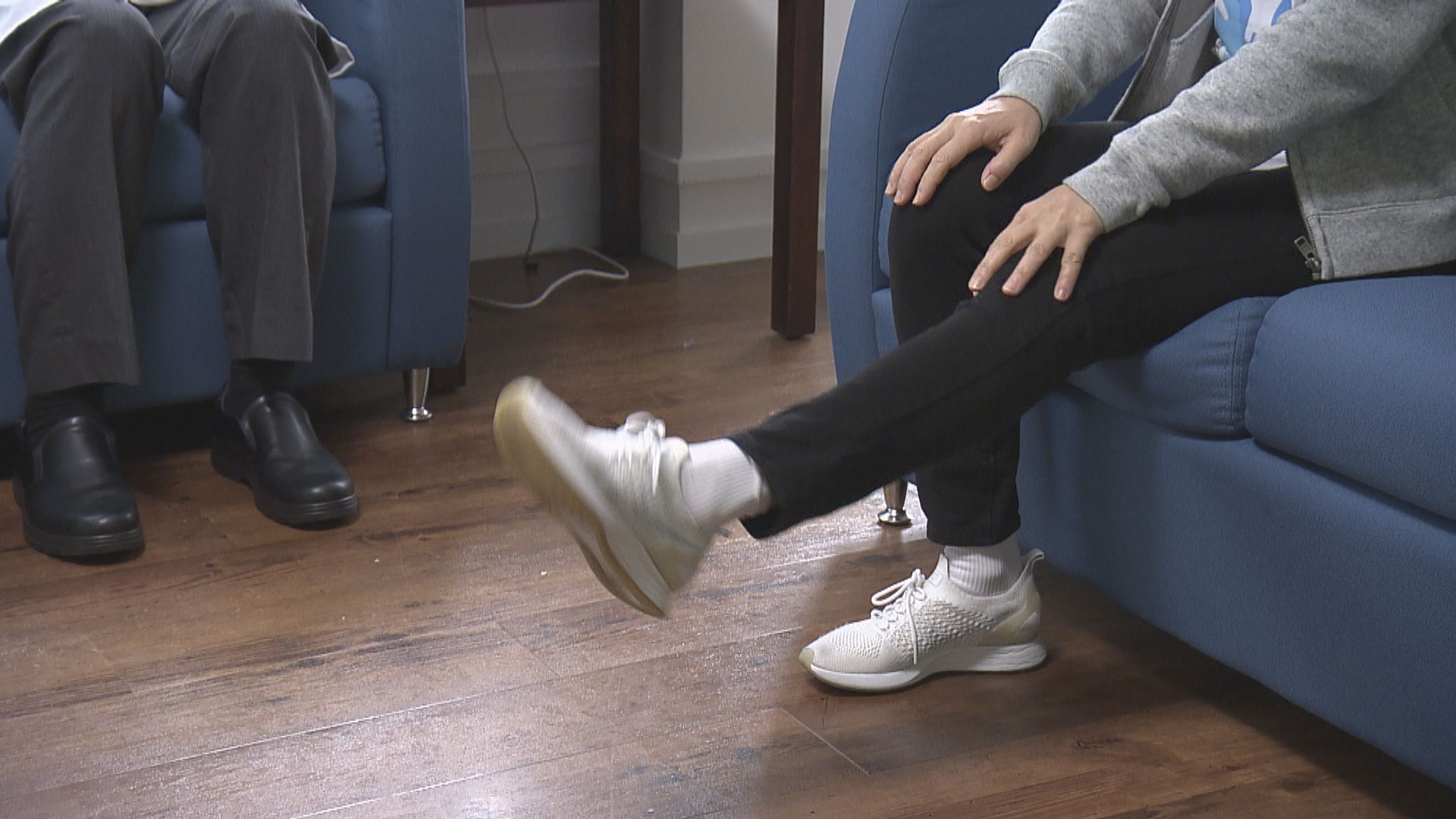 【抗疫一分鐘】少外出欠郁動　屋企有咩運動啱做?