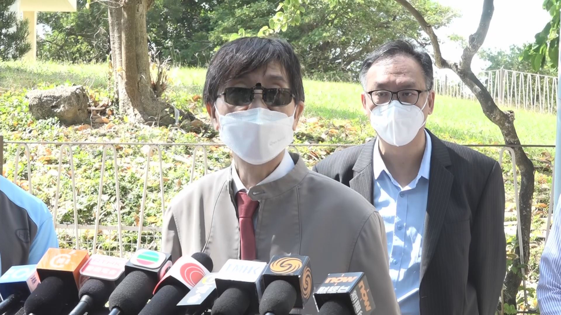 袁國勇到深水埗兩個配水庫查類鼻疽　建議提高食水氯含量及設紫外光燈