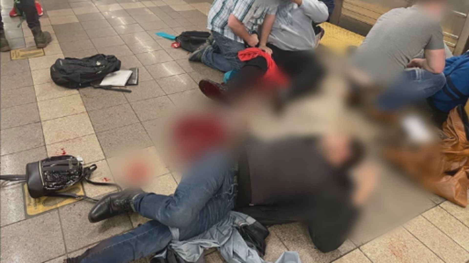 紐約市地鐵站槍擊案　至少六人中槍