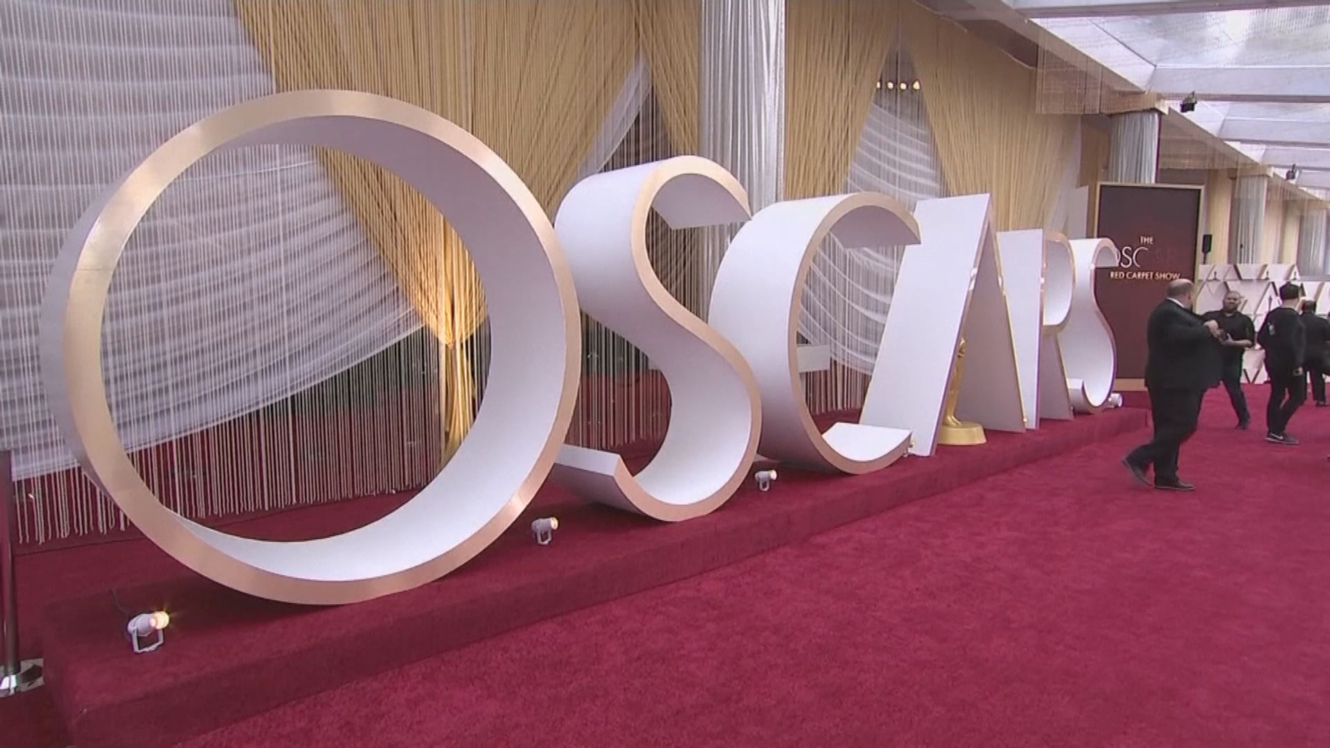 奧斯卡頒獎禮因疫情延至明年4月舉行