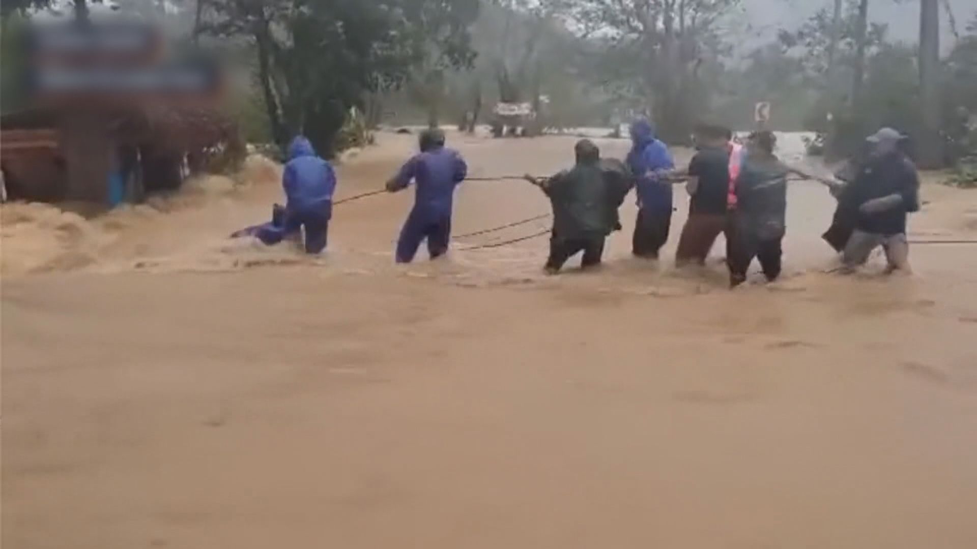 颱風納沙周日登陸菲律賓　北部地區洪水氾濫