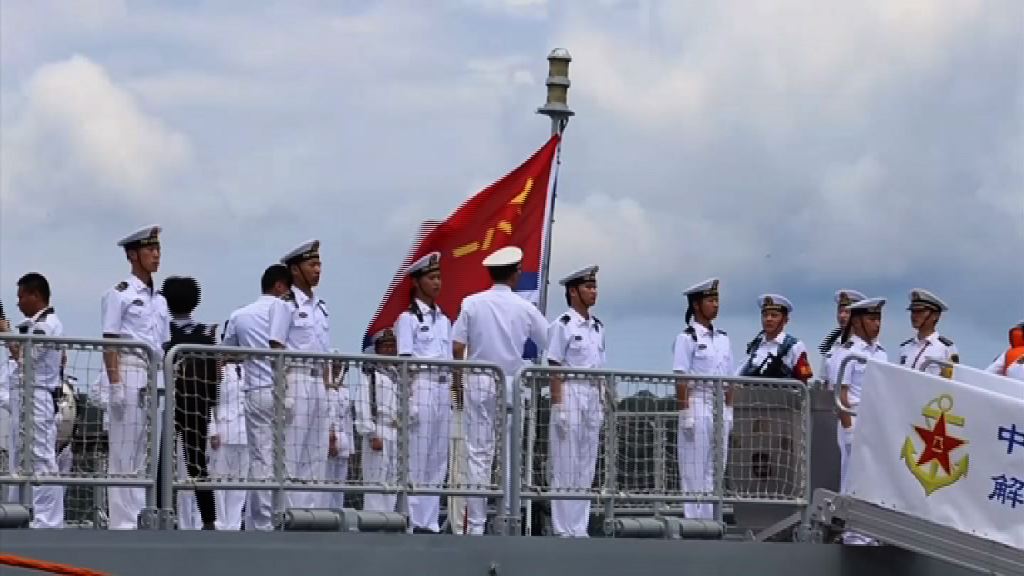 解放軍三艘軍艦訪問菲律賓