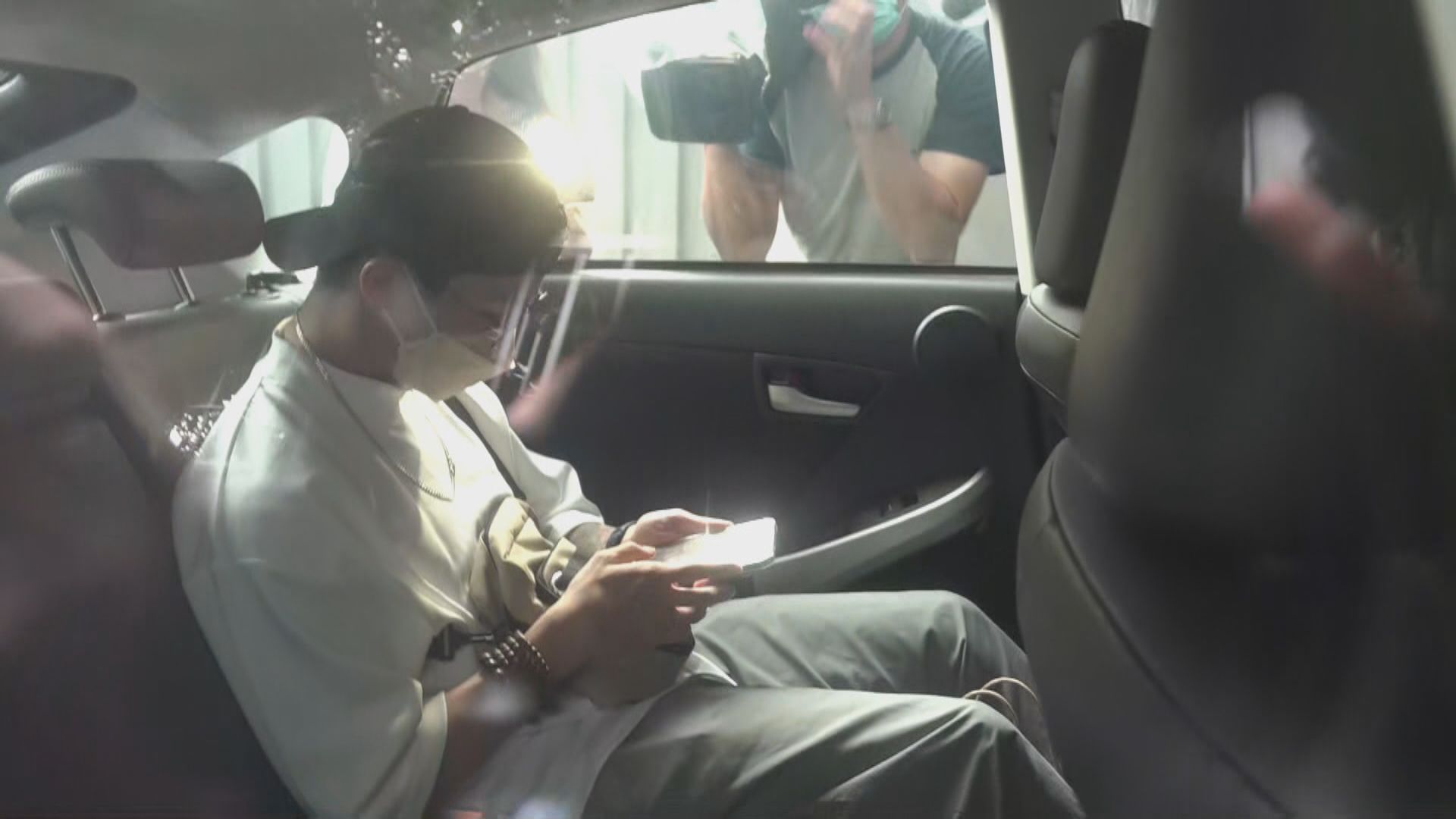 紅館演唱會事故　其中一名受傷舞蹈員到警署助查