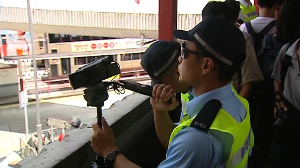 警方明日起試行以手提攝錄機助票控交通阻塞