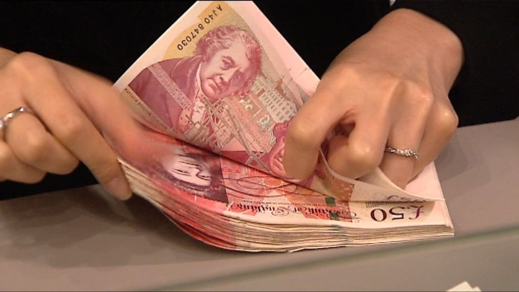 英鎊下挫　兌美元曾跌近2%