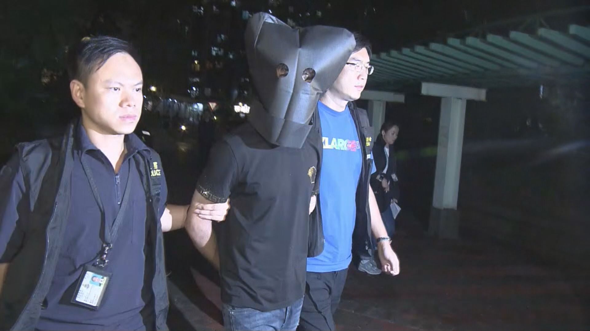 【廣東道表行劫案】警方拘捕19歲男子 起回全數370萬元手表贓物