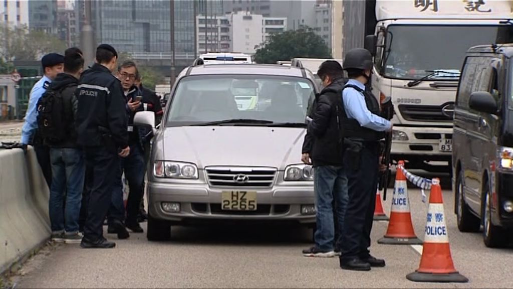 尖沙咀打劫傷人案　警方迅速拘捕多人