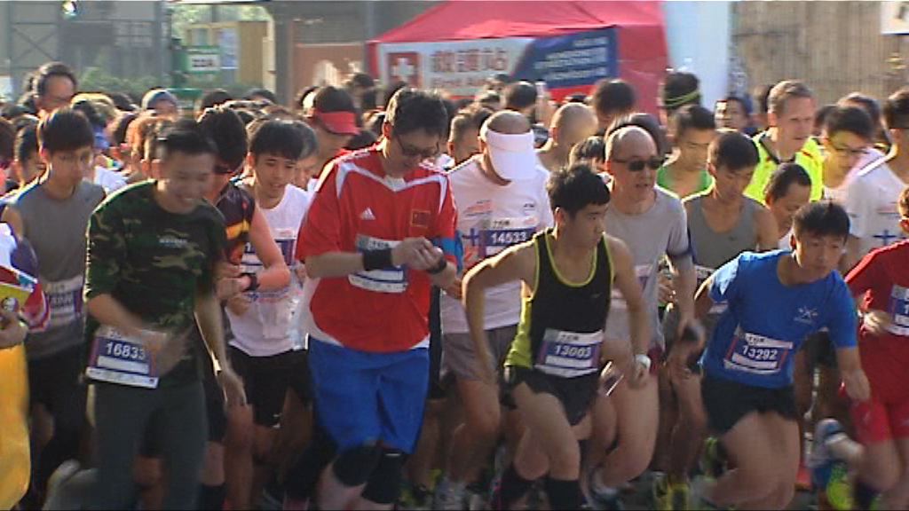 全城街馬：跑手可選擇不飲啤酒